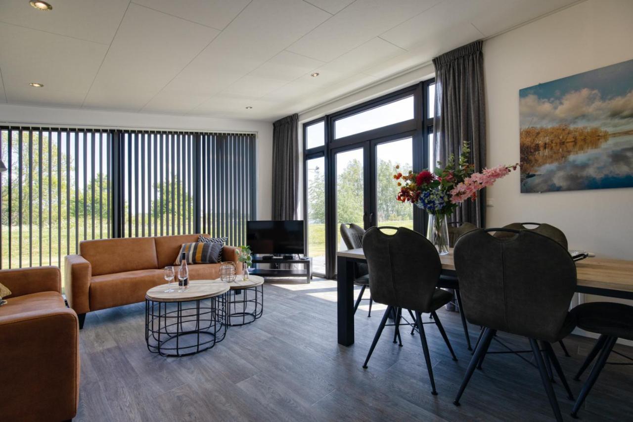 Recreatiepark Jachthaven De Veerstal Lathum - Luxe Chalet Exteriér fotografie